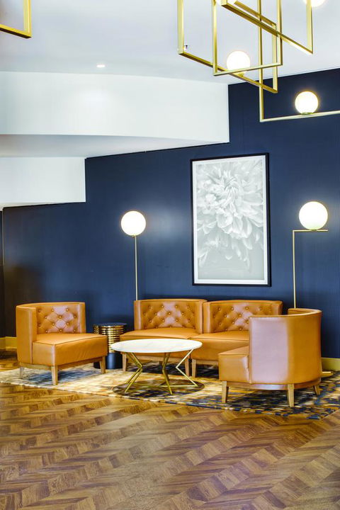 Vibe Hotel Sydney - E Caravan Parks 9