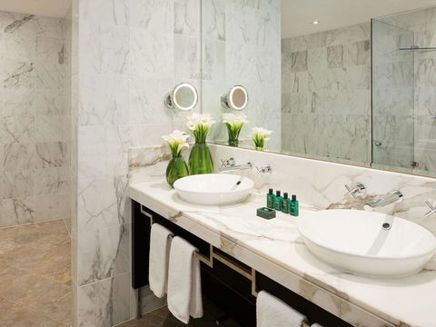 Sofitel Sydney Wentworth - E Caravan Parks 13