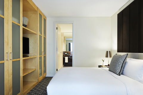 Sofitel Sydney Wentworth - E Caravan Parks 11