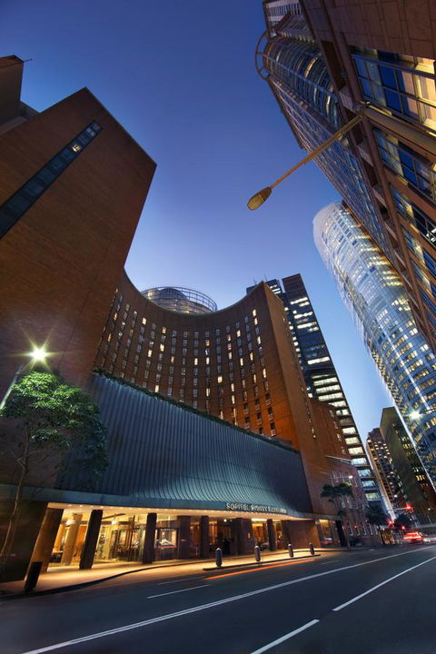 Sofitel Sydney Wentworth - E Caravan Parks 1