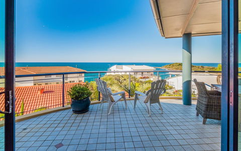 The Cove Yamba - E Caravan Parks 20