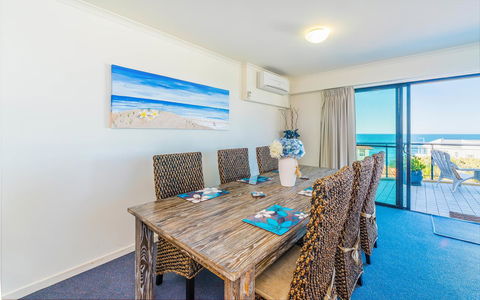 The Cove Yamba - E Caravan Parks 21