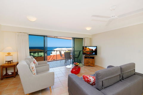 The Cove Yamba - E Caravan Parks 4