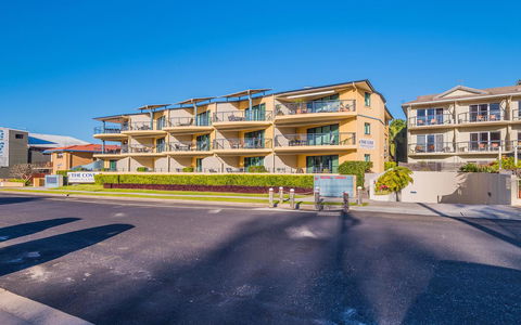 The Cove Yamba - E Caravan Parks 14