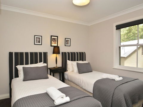 Villa 3br Margarita Villa Located Within Cypress Lakes Resort - E Caravan Parks 15