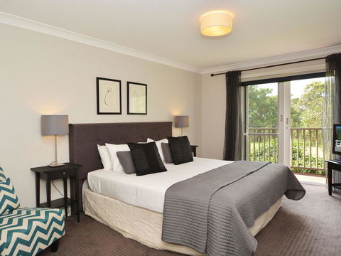 Villa 3br Margarita Villa Located Within Cypress Lakes Resort - E Caravan Parks 12