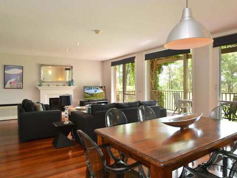 Villa 3br Margarita Villa Located Within Cypress Lakes Resort - E Caravan Parks 11