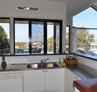 The Boat House - E Caravan Parks