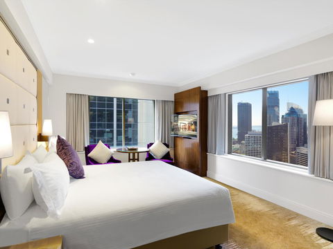 Amora Hotel Jamison Sydney - E Caravan Parks 0