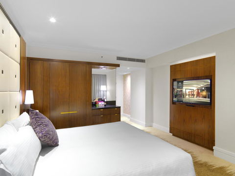 Amora Hotel Jamison Sydney - E Caravan Parks 34