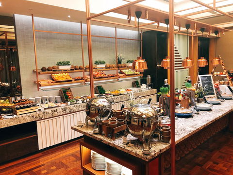 Amora Hotel Jamison Sydney - E Caravan Parks 1