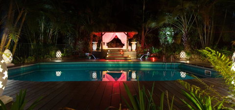 Sanctuary In The Pocket - E Caravan Parks 9
