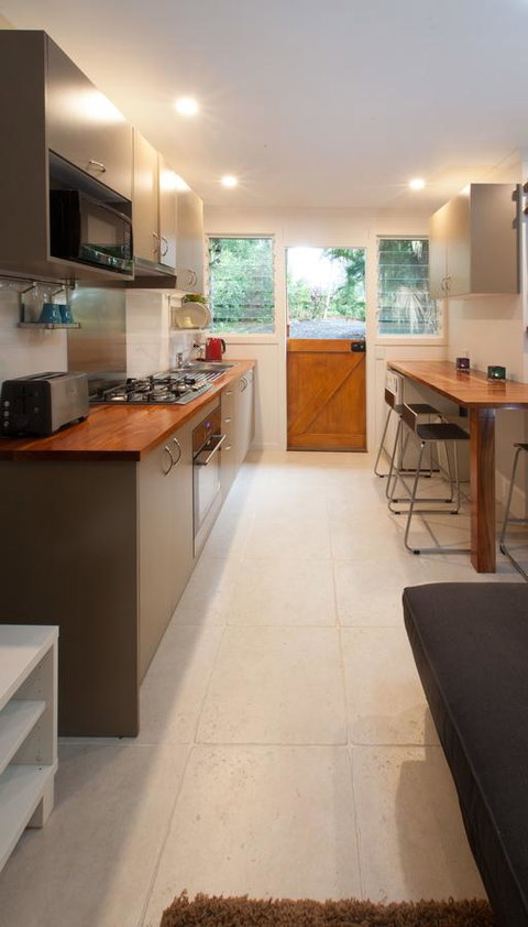 Sanctuary In The Pocket - E Caravan Parks 12