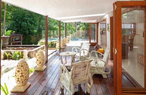 Sanctuary In The Pocket - E Caravan Parks 4