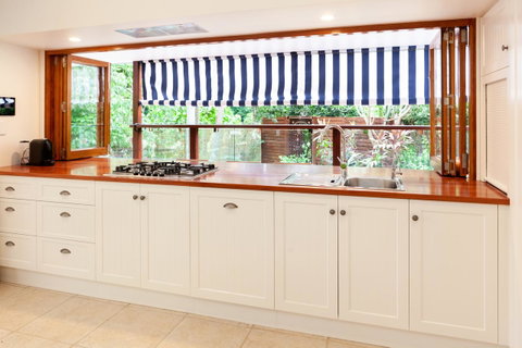 Sanctuary In The Pocket - E Caravan Parks 27