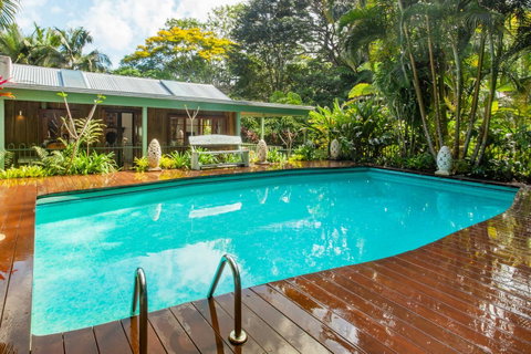 Sanctuary In The Pocket - E Caravan Parks 39