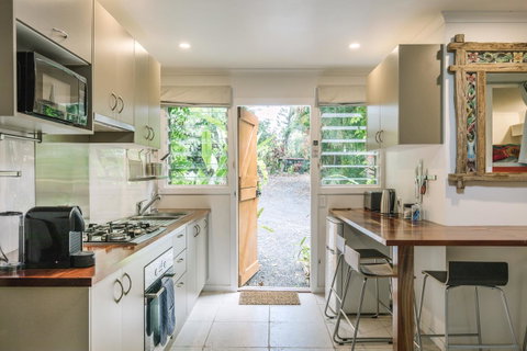 Sanctuary In The Pocket - E Caravan Parks 17