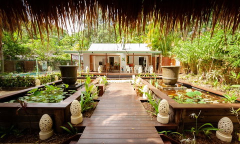 Sanctuary In The Pocket - E Caravan Parks 3