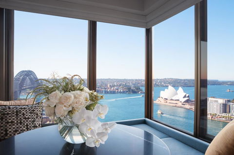Four Seasons Hotel Sydney - E Caravan Parks 21