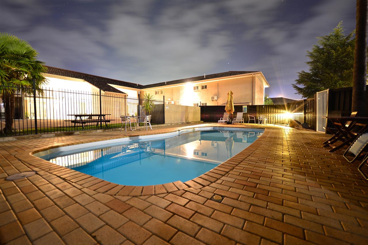 Kains Flat NSW E Caravan Parks