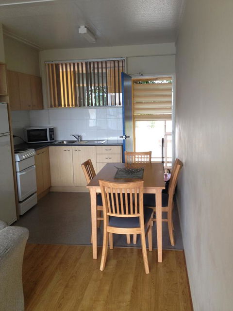 Waterview Apartments - E Caravan Parks 4