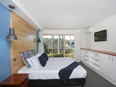 Charlesworth Bay Beach Resort - E Caravan Parks 44