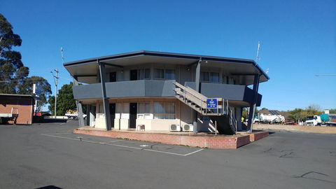 Bega Motel - E Caravan Parks 21