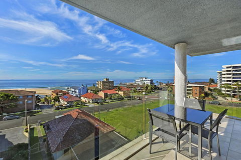 Sandy Cove Apartments - E Caravan Parks 1