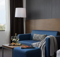 Rydges Camperdown - E Caravan Parks