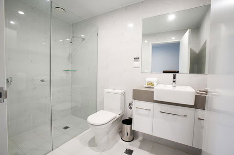 The Lucky Hotel - E Caravan Parks 22