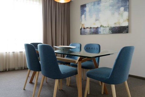 Rydges Parramatta - E Caravan Parks 9