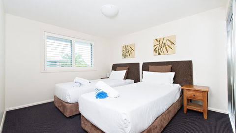 Pacific Blue, Salamander Bay - E Caravan Parks 22
