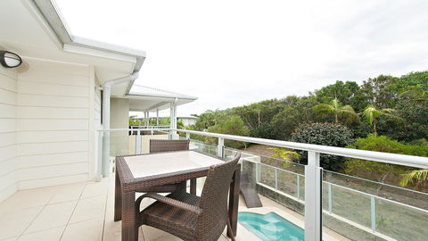 Pacific Blue, Salamander Bay - E Caravan Parks 19
