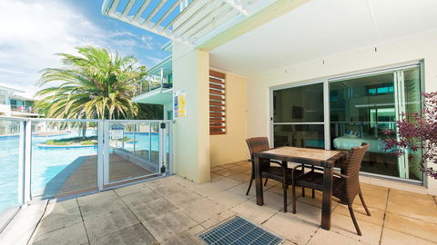 Pacific Blue, Salamander Bay - E Caravan Parks 5