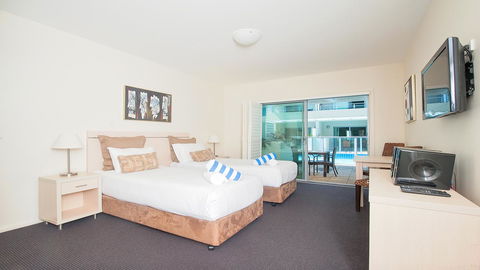 Pacific Blue, Salamander Bay - E Caravan Parks 7
