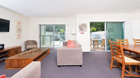 Pacific Blue, Salamander Bay - E Caravan Parks 28