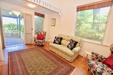 Dangal Gardens - E Caravan Parks 10