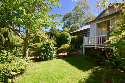 Dangal Gardens - E Caravan Parks 23