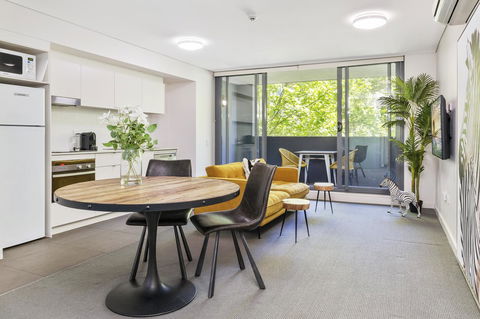 Terminus Apartment Hotel, Ascend Hotel Collection - E Caravan Parks 10