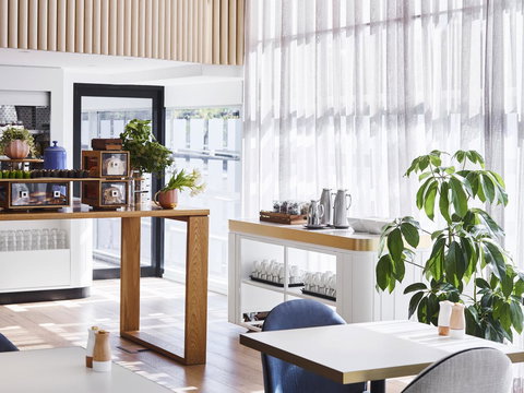 Novotel Sydney Darling Square - E Caravan Parks 37