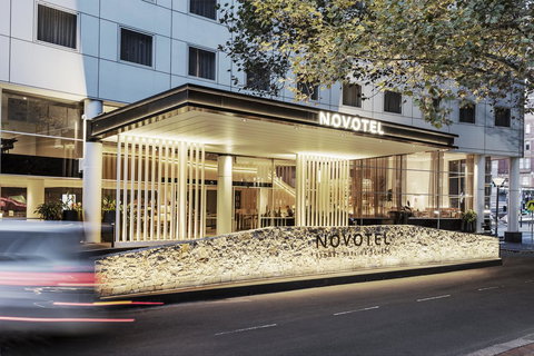 Novotel Sydney Darling Square - E Caravan Parks 0