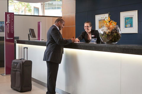 Mercure Sydney - E Caravan Parks 24