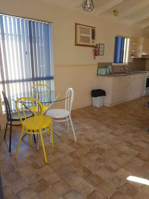 Amaroo Resort - E Caravan Parks 17