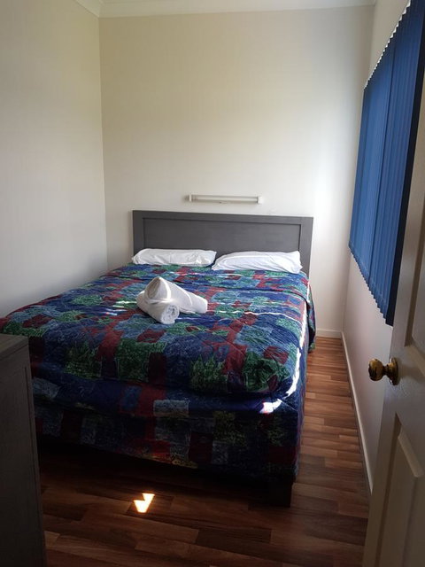 Amaroo Resort - E Caravan Parks 8