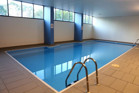 Alpha Hotel Eastern Creek - E Caravan Parks 25