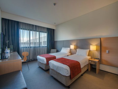 Alpha Hotel Eastern Creek - E Caravan Parks 1