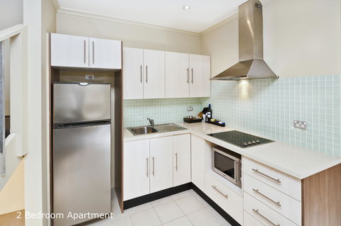 Best Western Plus Hotel Stellar - E Caravan Parks 31