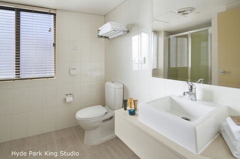 Best Western Plus Hotel Stellar - E Caravan Parks 16