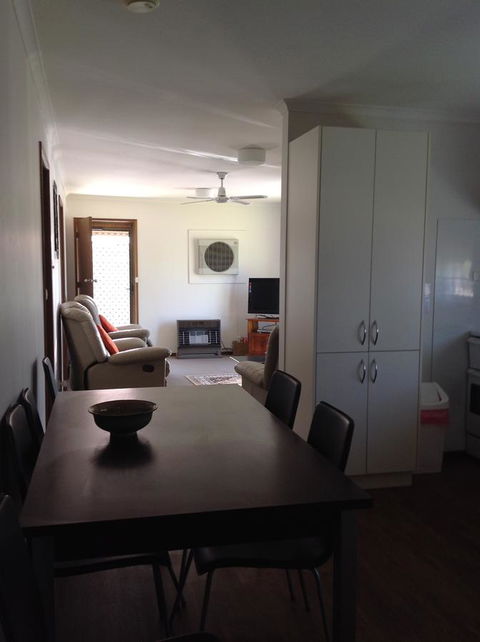 7 Melbourne Street - E Caravan Parks 5