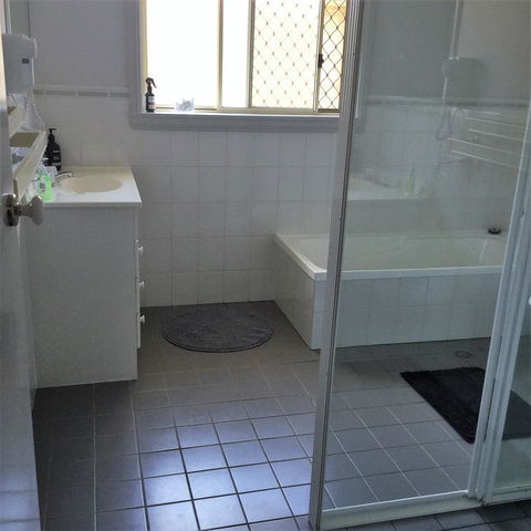 Tic Tac Toe Quality Accommodation - E Caravan Parks 2